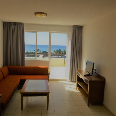 Sunny Escape Apartment