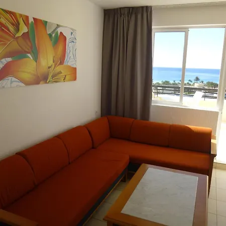 Sunny Escape Apartment